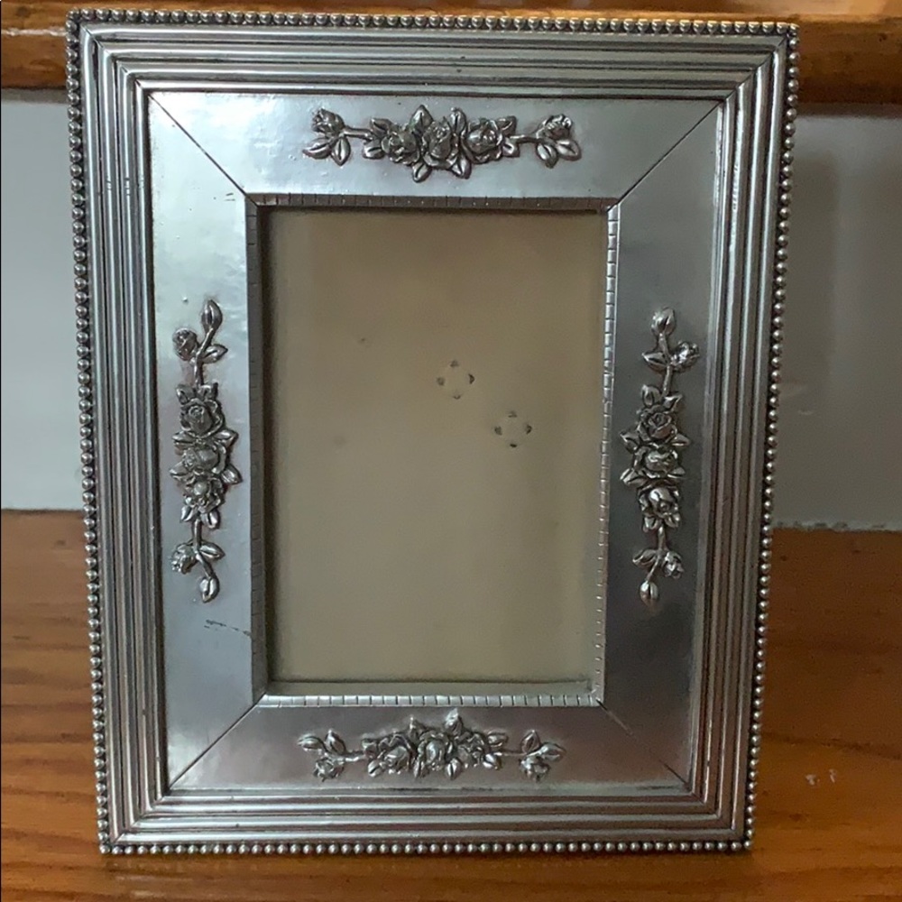 Floral rose picture frame